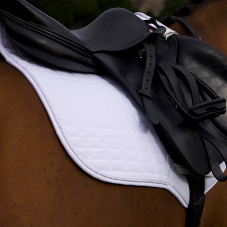 Shires ARMA Classic Jump Saddlecloth #colour_white